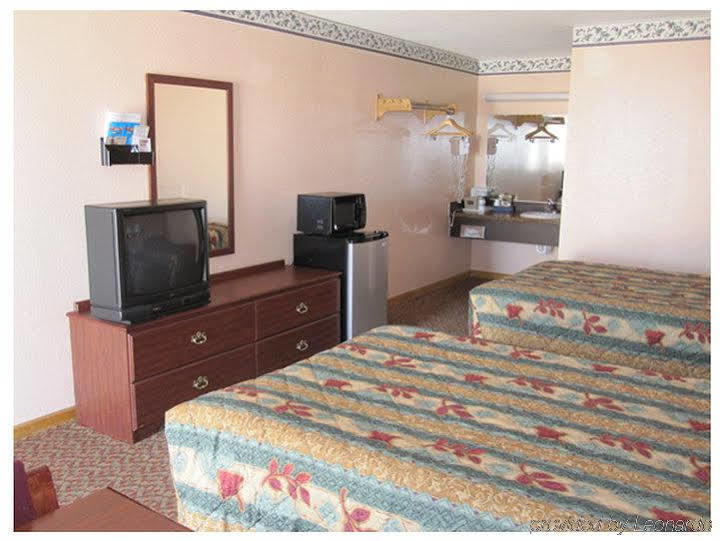 Scottish Inn - Clanton Ngoại thất bức ảnh